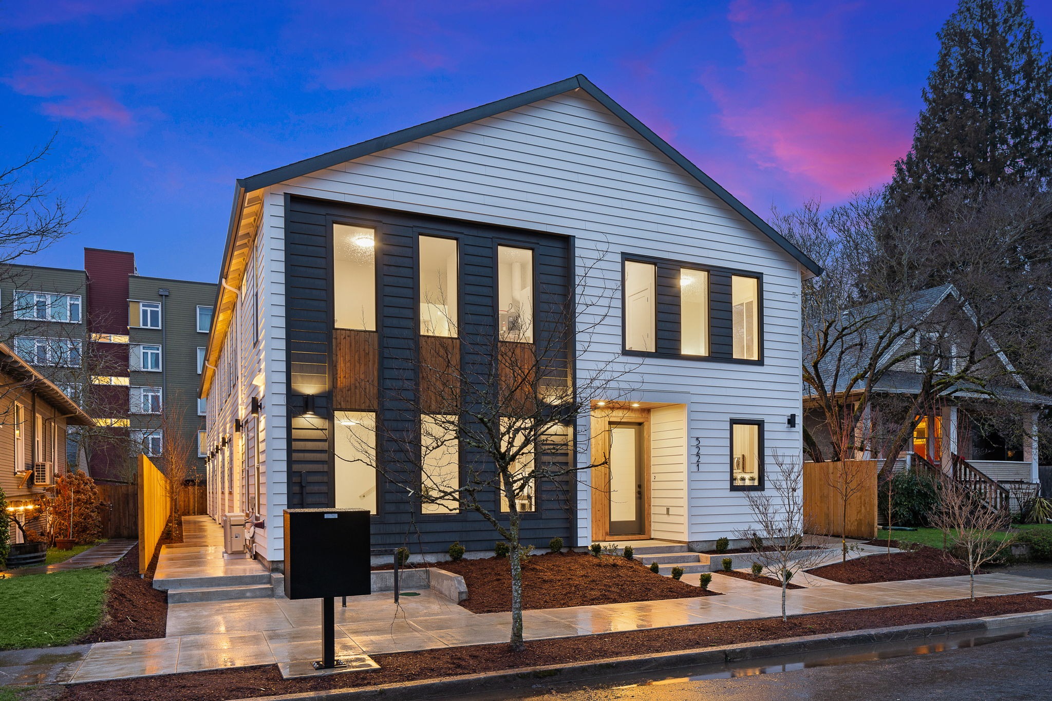 imgi 10 2 web or mls 5215 n maryland ave unit 3