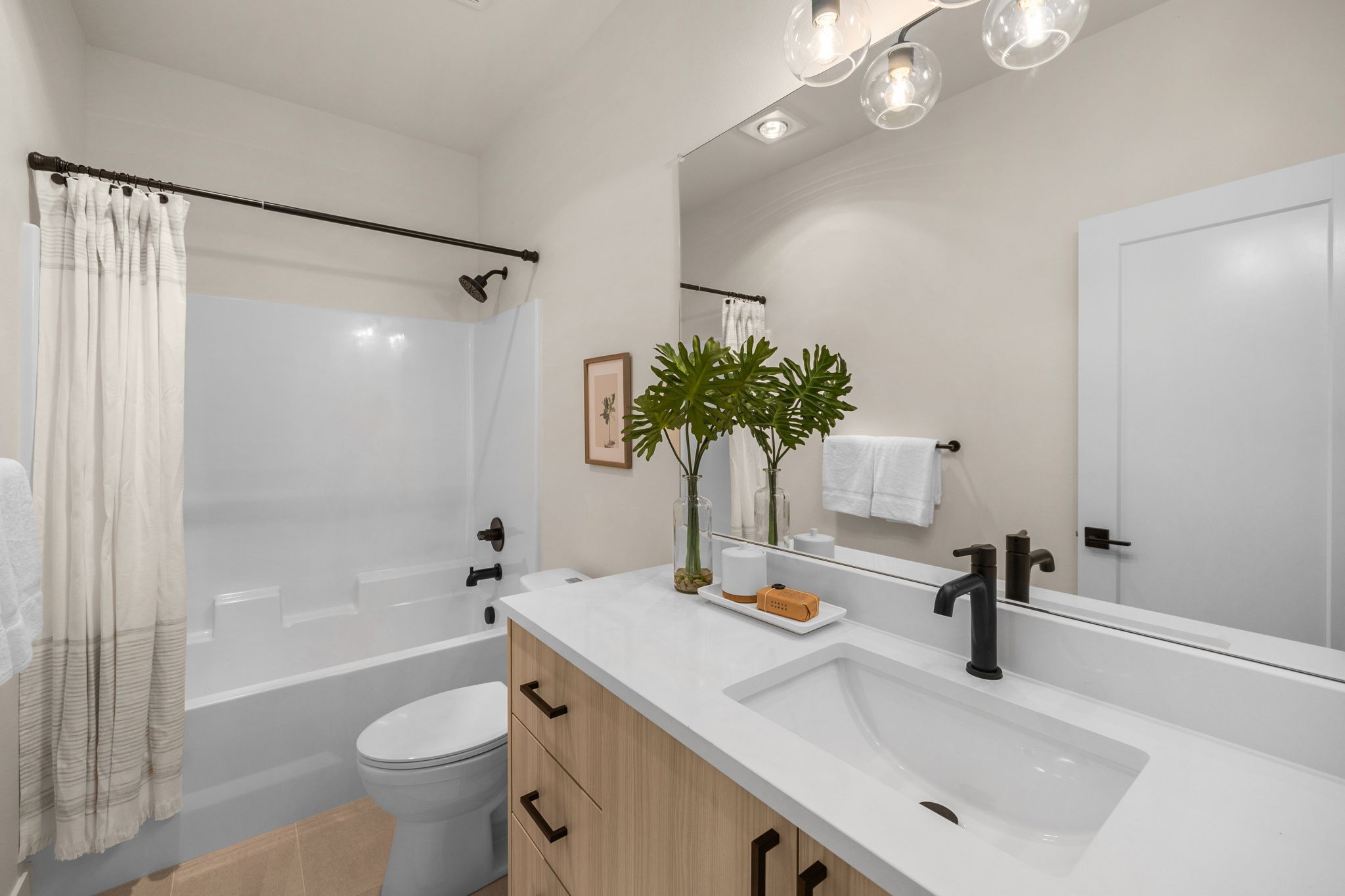 imgi 10 22 web or mls 6111 se 55th ave