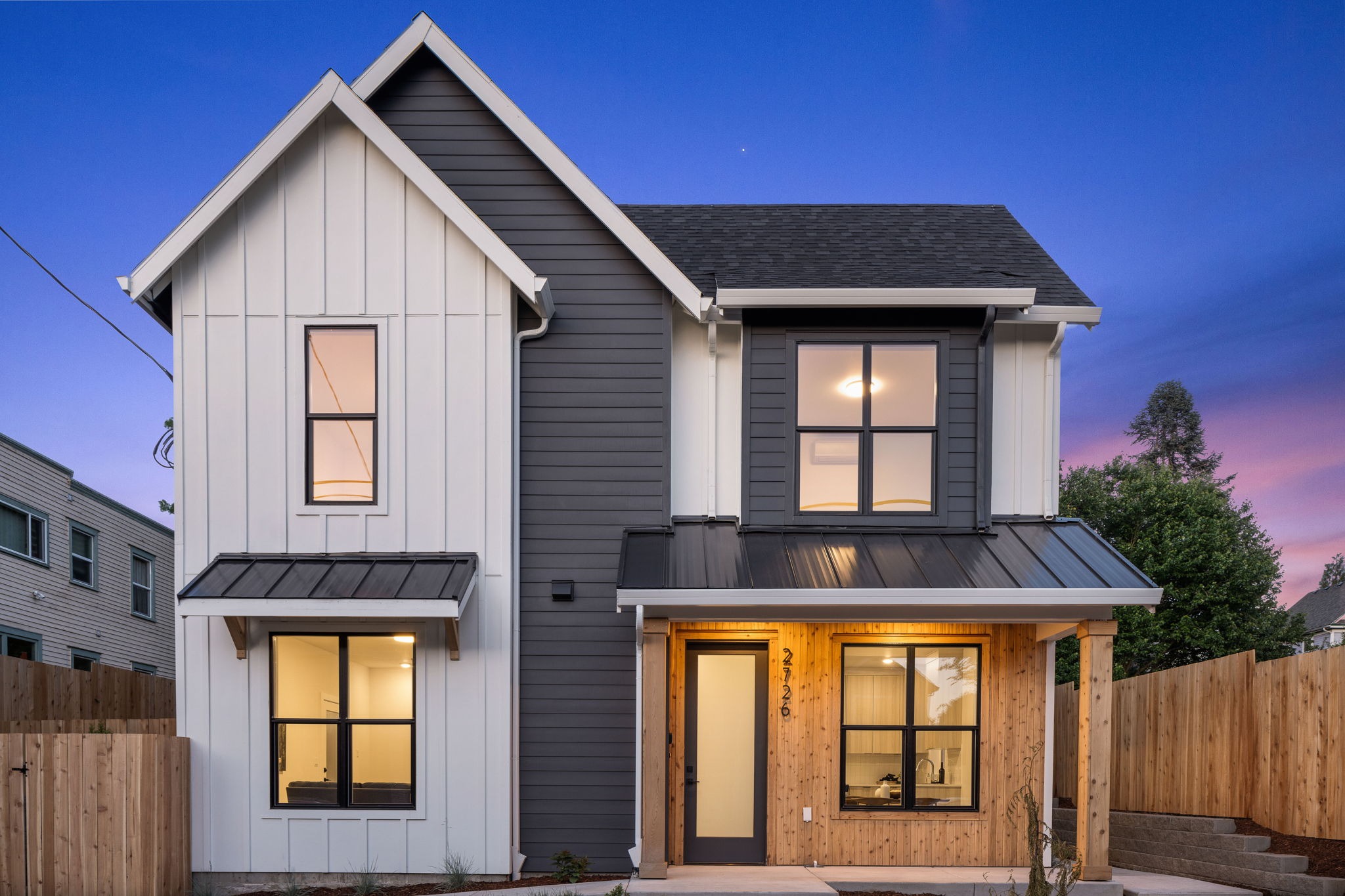 imgi 11 1 web or mls 2726 se 26th ave