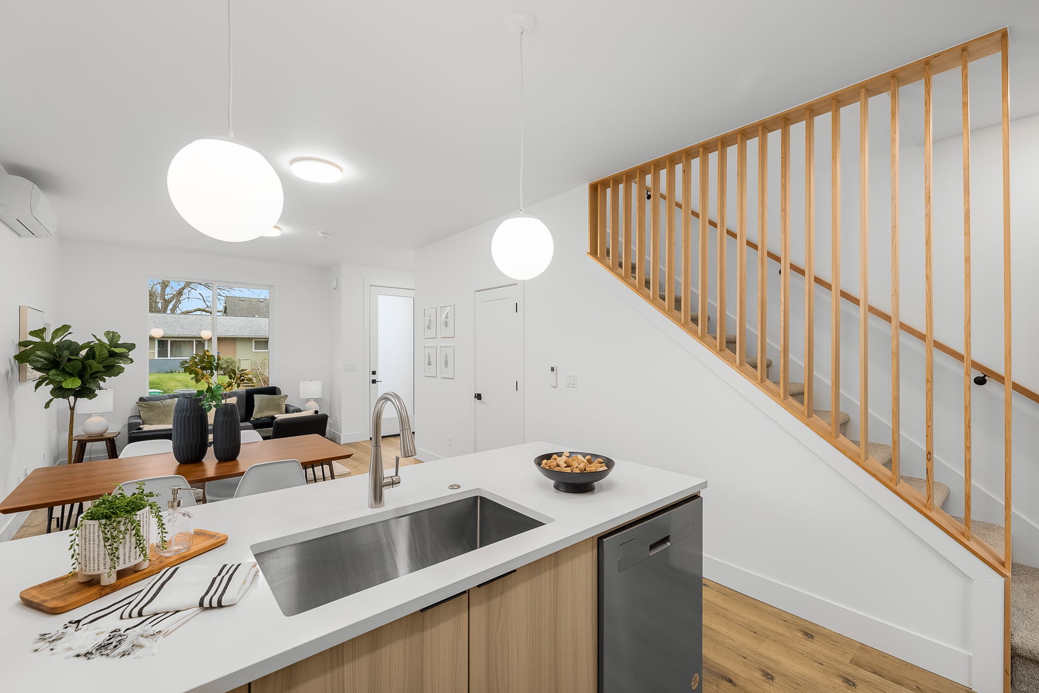 imgi 17 18 web or mls 3890 se 27th ave