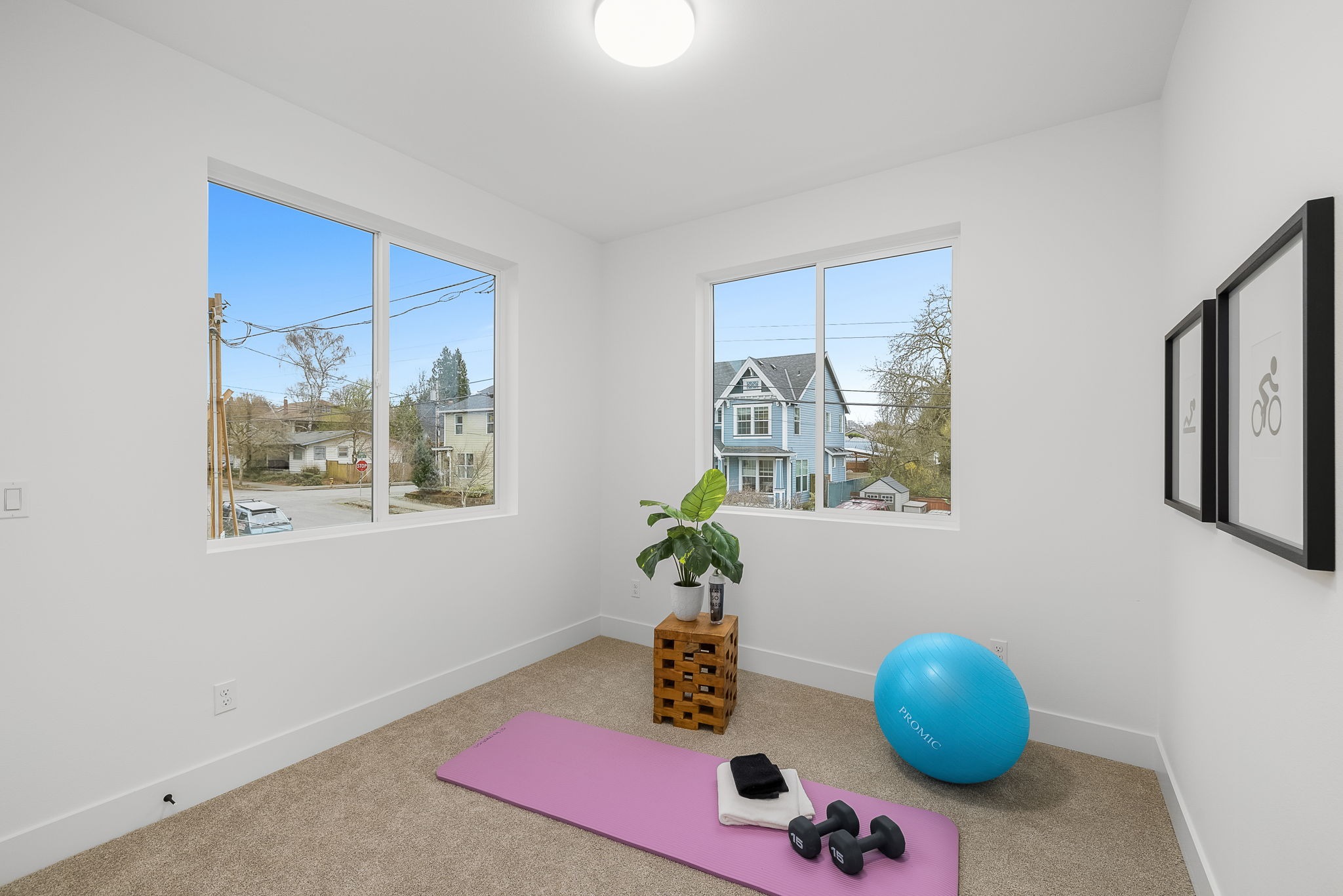 imgi 20 27 web or mls 3890 se 27th ave