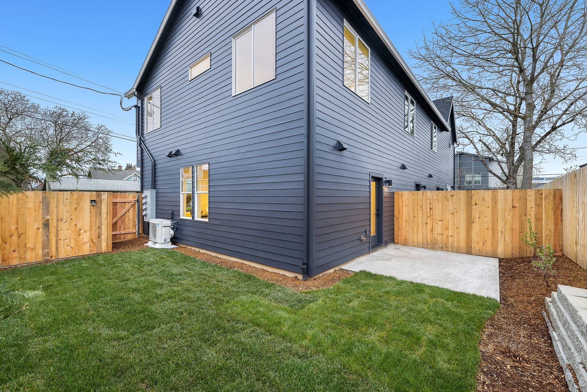imgi 21 31 web or mls 3890 se 27th ave