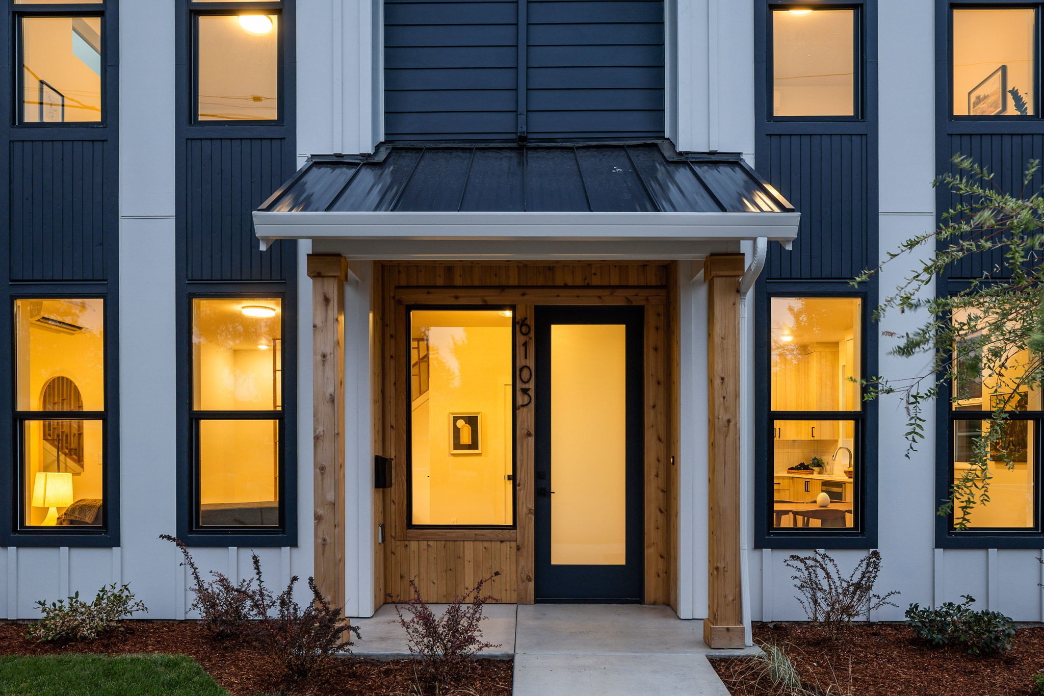imgi 2 7 web or mls 6111 se 55th ave