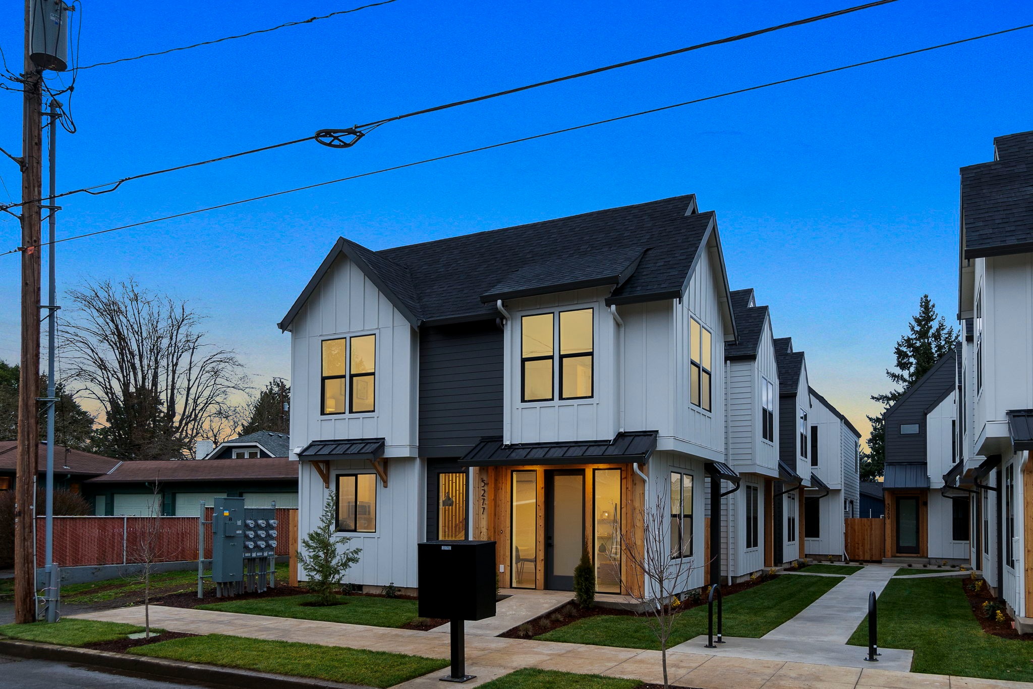 imgi 3 2 web or mls 5269 n oberlin st