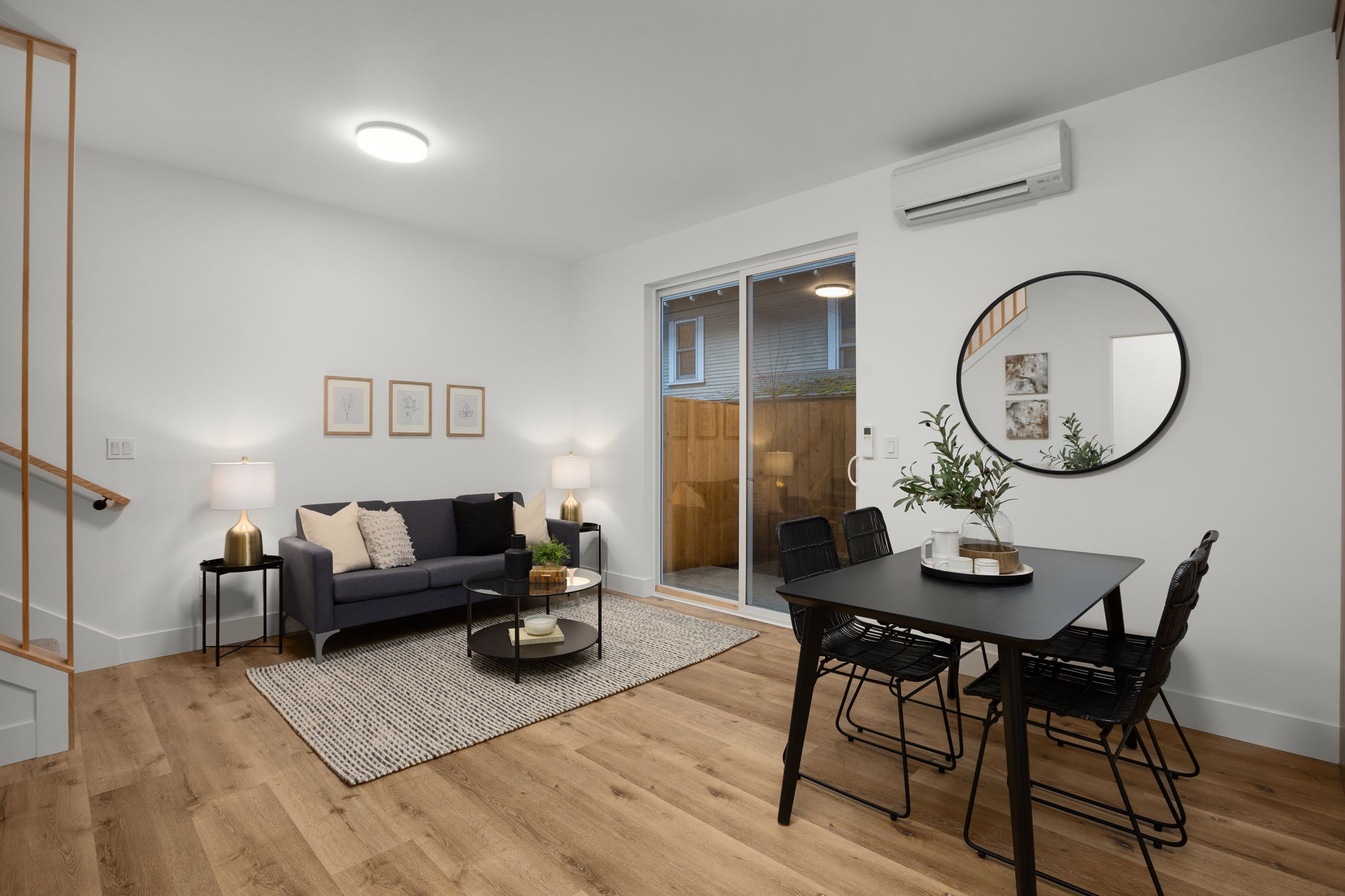 imgi 5 9 web or mls 5215 n maryland ave unit 3