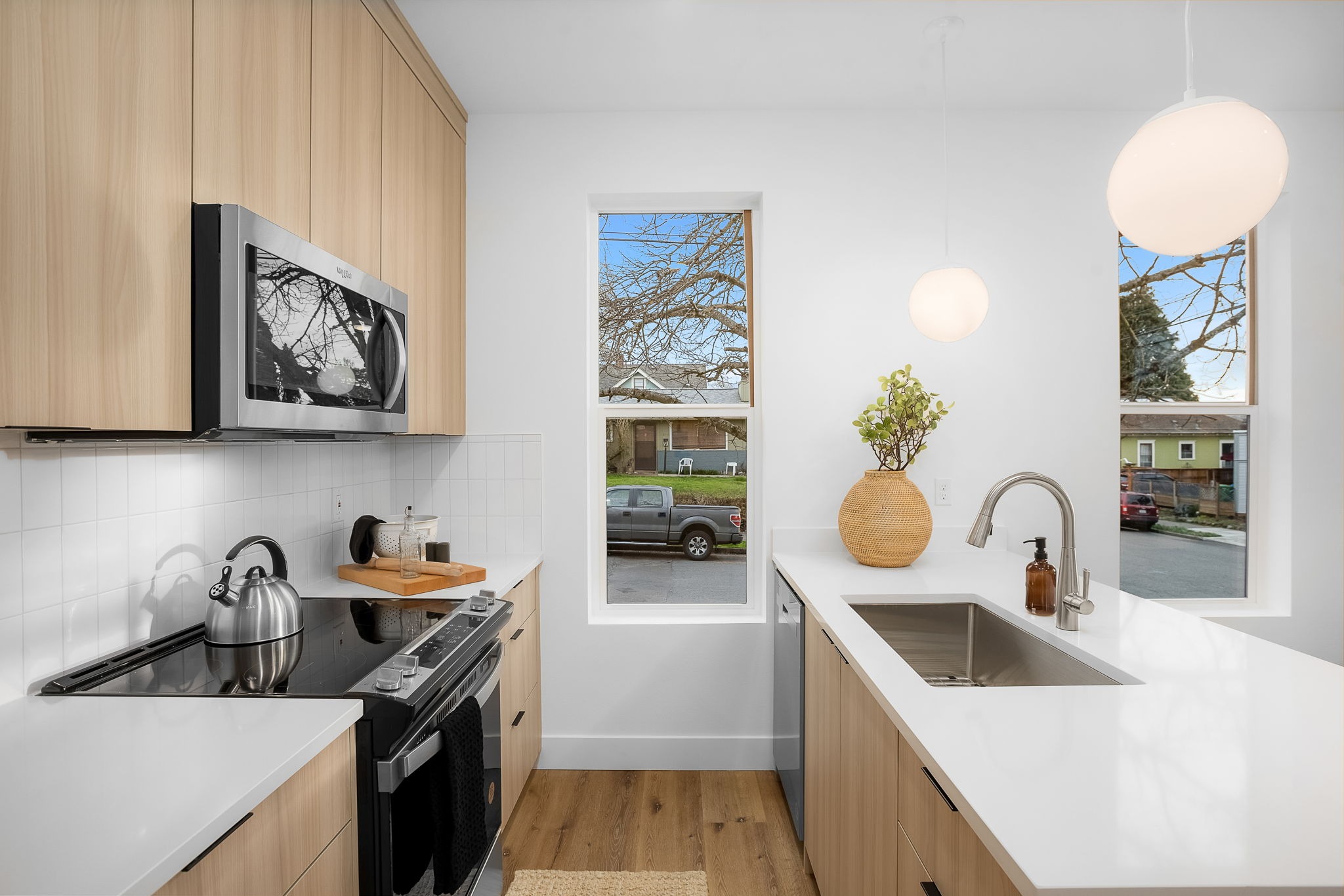 imgi 6 11 web or mls 3890 se 27th ave