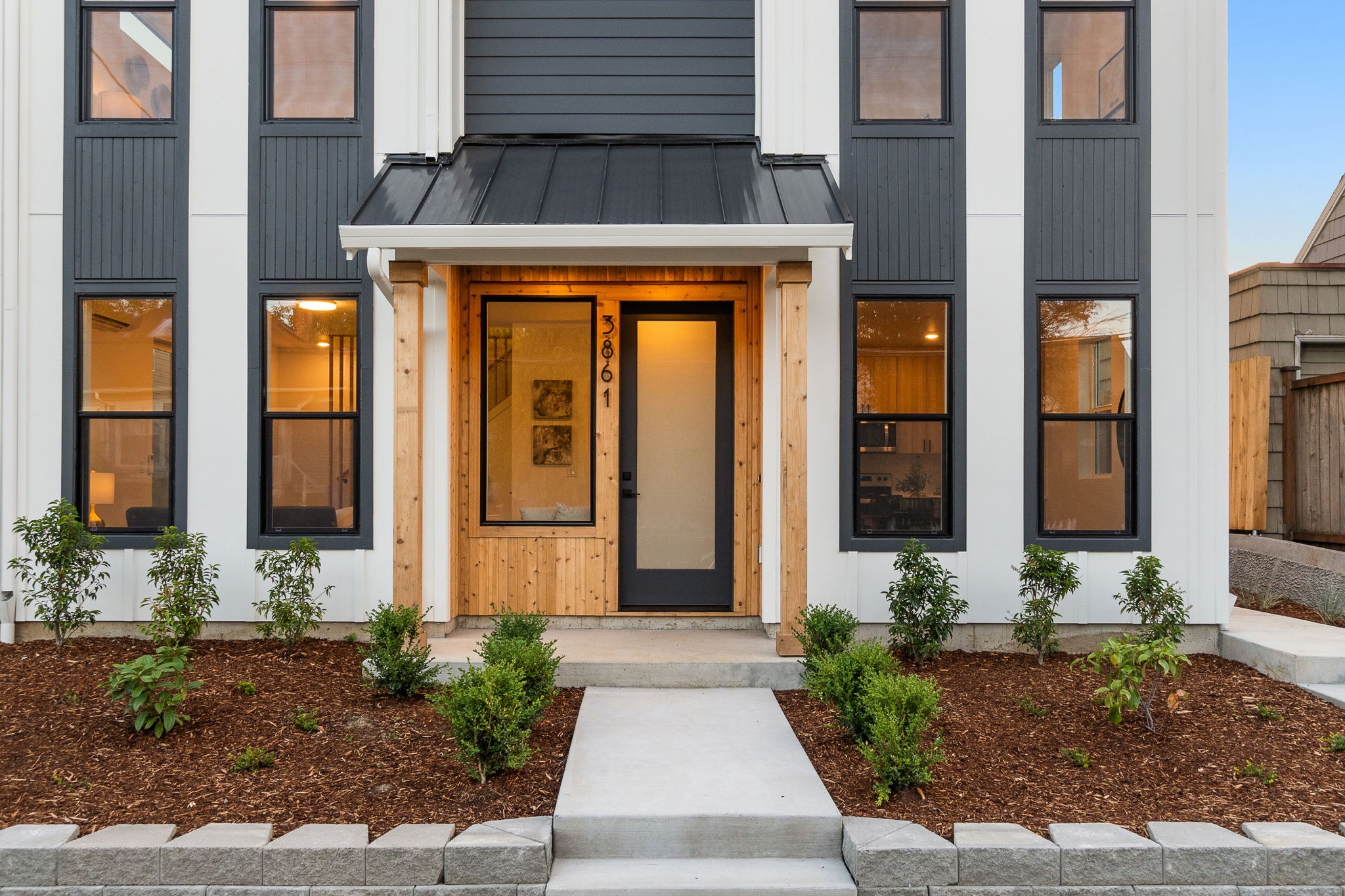 imgi 7 10 web or mls 3881 se 28th ave