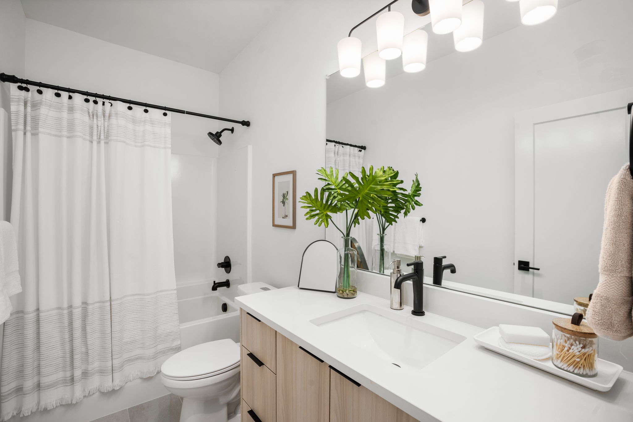 imgi 9 20 web or mls 2726 se 26th ave