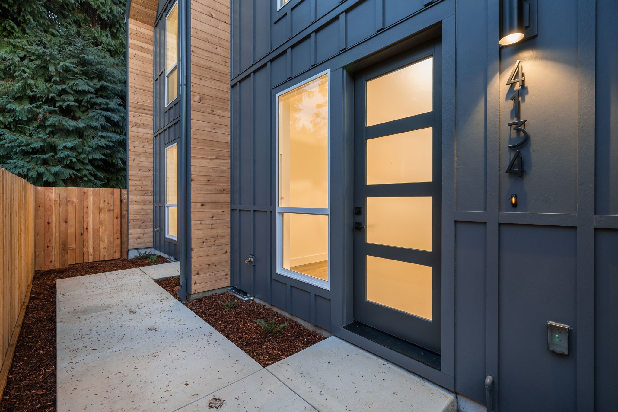 imgi 9 20 web or mls 4126 ne rodney ave